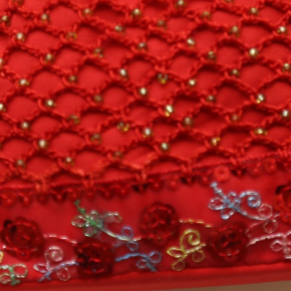 NWT Red Beaded Crocheted lined Potli bag / Pouch - Picture 4 of 4